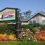 Cedarwood Inn & Suites provides waterfront accommodation in Sidney, Greater Victoria, British Columbia, Canada