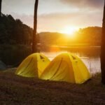 scenic-view-tents-lake