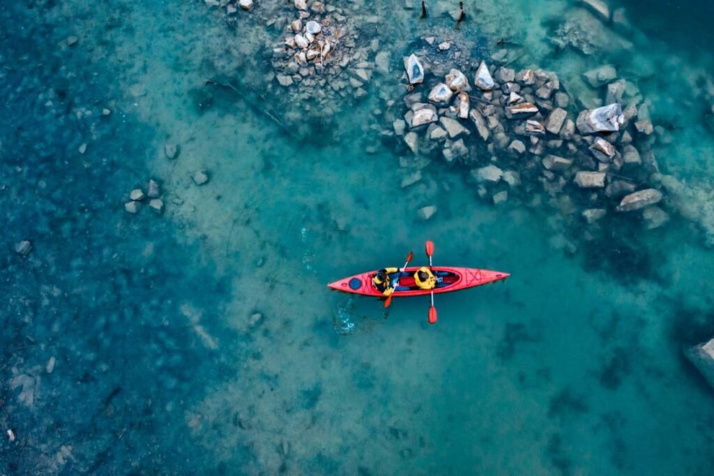 the best guide for Kayaking & Canoeingin in British Columbia