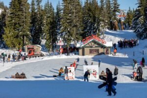 Mount Grouse: seasonal Peak of Christmas celebration