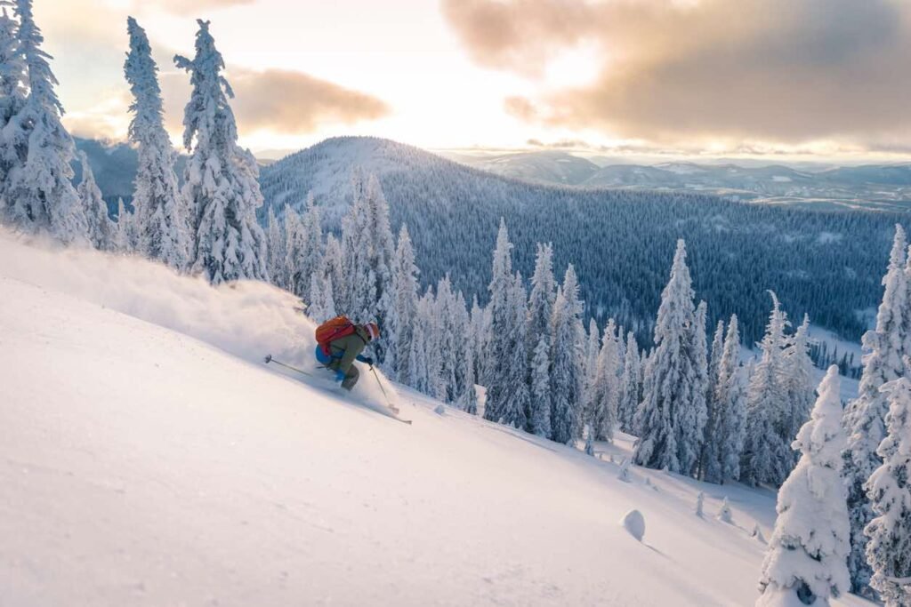Mount Grouse: Skiing Paradise